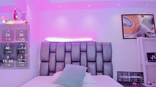 Snapshot of martina_mancini chatting on 09/23/25, 12:34 martina mancini online show from 09/23/25, 12:34