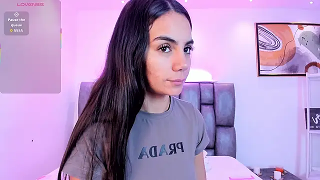 Snapshot of martina_mancini chatting on 11/04/25, 12:09 martina mancini online show from 11/04/25, 12:09