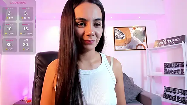 Snapshot of martina_mancini chatting on 06/14/26, 12:06 martina mancini online show from 06/14/26, 12:06