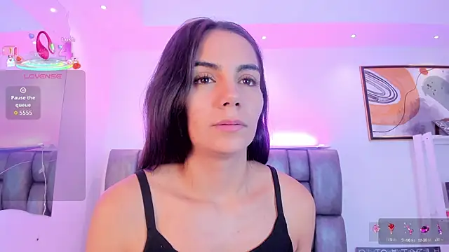 Snapshot of martina_mancini chatting on 10/11/25, 03:57 martina mancini online show from 10/11/25, 03:57