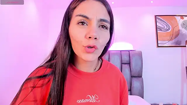 Snapshot of martina_mancini chatting on 11/24/25, 12:49 martina mancini online show from 11/24/25, 12:49