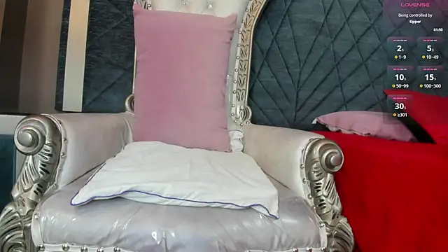 Janna Rousse  online show from 09/29/25, 11:49