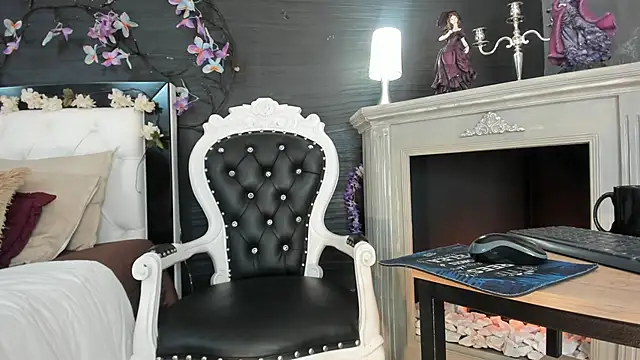 Janna Rousse  online show from 03/12/25, 12:26