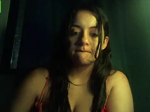 Snapshot of lindakurlinx chatting on 10/01/25, 04:28 lindakurlinx online show from 10/01/25, 04:28
