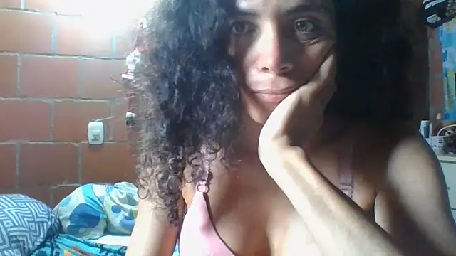 Nadia Monroe online show from 06/10/26, 12:28