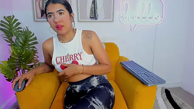 Snapshot of Miakhalifa_7 chatting on 09/18/25, 03:42 Miakhalifa 7 online show from 09/18/25, 03:42