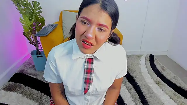 Snapshot of Miakhalifa_7 chatting on 09/10/25, 03:38 Miakhalifa 7 online show from 09/10/25, 03:38