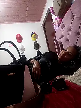 Dominik girl online show from 03/18/26, 07:37