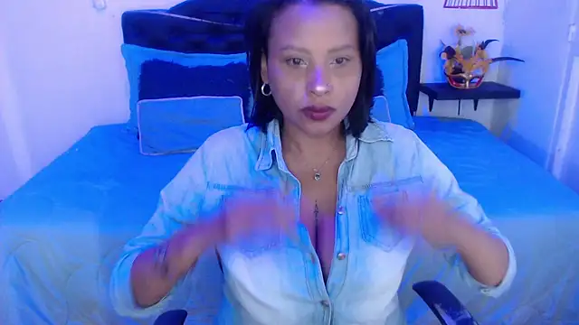 Dominik girl online show from 09/12/25, 08:52