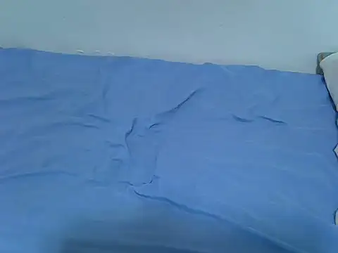 drowllie online show from 10/24/25, 04:06