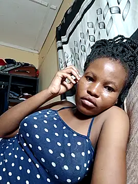 petite babe online show from 03/31/26, 03:52