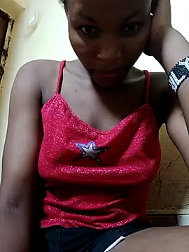 Snapshot of petite_babe chatting on 02/06/26, 07:54 petite babe online show from 02/06/26, 07:54