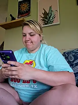 SweetCrazyKay online show from 04/01/26, 02:14