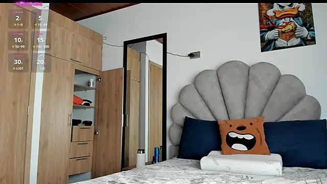 Snapshot of manucute_23_ chatting on 02/23/26, 03:23 manucute 23 online show from 02/23/26, 03:23