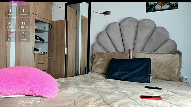 manucute 23  online show from 04/11/26, 03:49