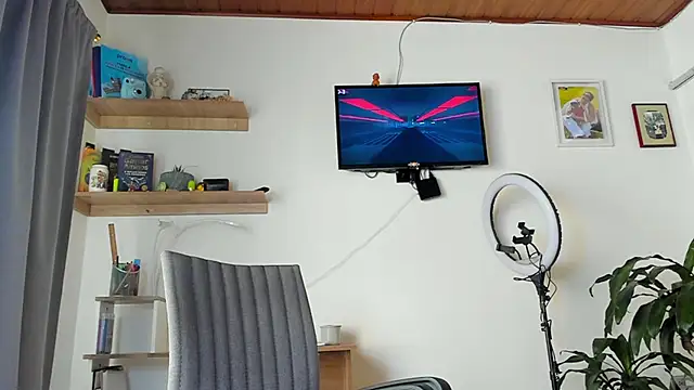 Snapshot of manucute_23_ chatting on 12/03/25, 02:38 manucute 23 online show from 12/03/25, 02:38