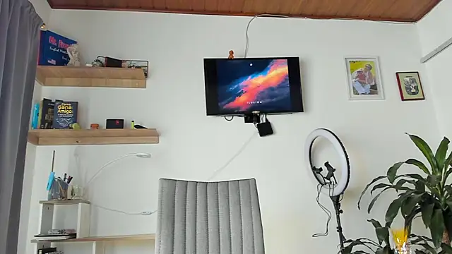 Snapshot of manucute_23_ chatting on 02/03/26, 02:55 manucute 23 online show from 02/03/26, 02:55