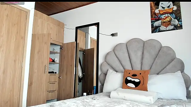 Snapshot of manucute_23_ chatting on 03/04/26, 03:31 manucute 23 online show from 03/04/26, 03:31