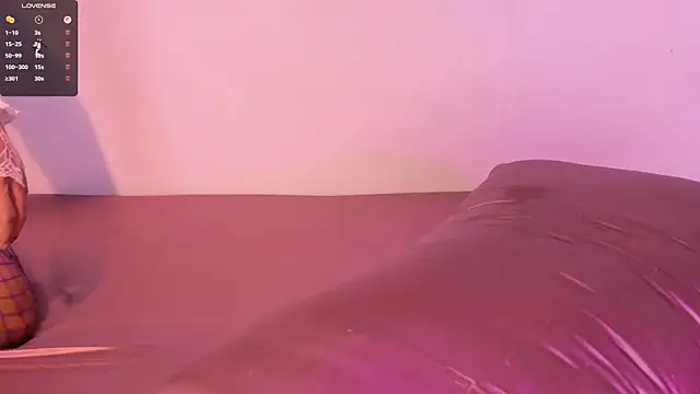 Snapshot of Danigio chatting on 03/13/26, 12:54 Danigio online show from 03/13/26, 12:54