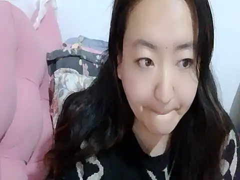 Xylona666 online show from 02/19/25, 04:22