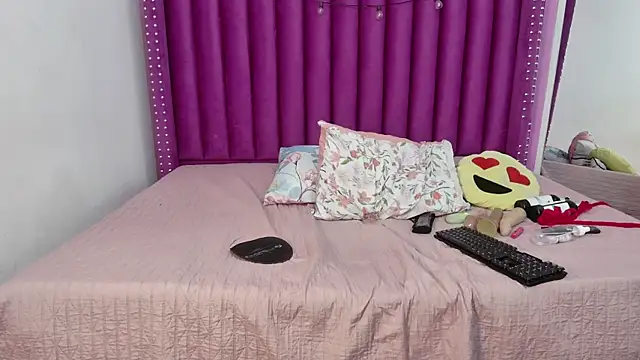 MiissBNasty online show from 12/21/25, 12:51