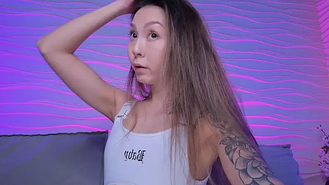 im casey online show from 04/12/26, 08:17