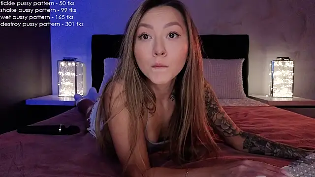 Snapshot of im_casey chatting on 10/08/25, 06:48 im casey online show from 10/08/25, 06:48