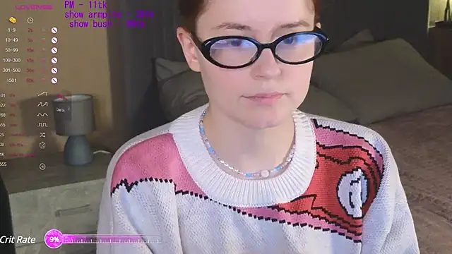 Snapshot of reb_luvng chatting on 03/06/25, 02:40 reb luvng online show from 03/06/25, 02:40