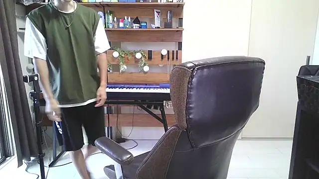 IroManager online show from 10/17/25, 10:55