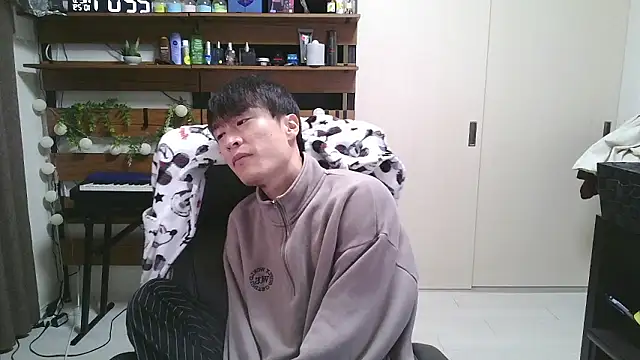 IroManager online show from 10/29/25, 01:10