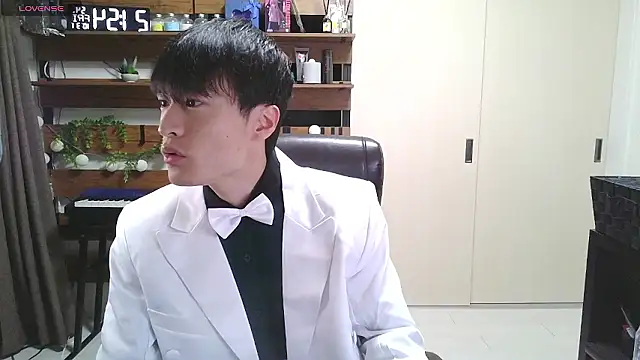 IroManager online show from 10/31/25, 12:57