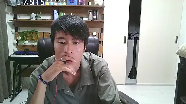 IroManager online show from 09/09/25, 12:14