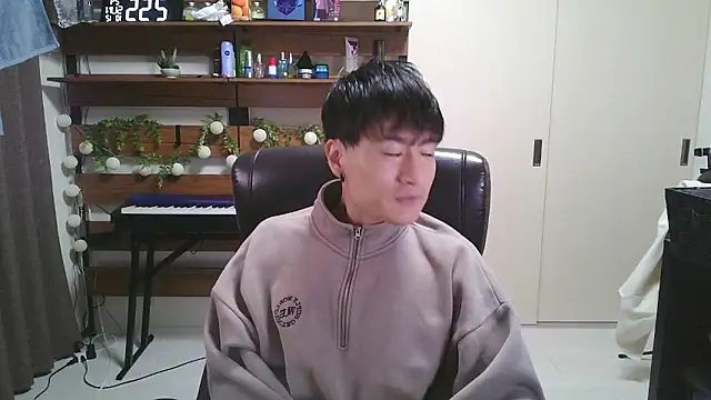 IroManager online show from 10/11/25, 05:58