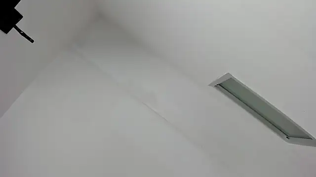 Oriana Guzman online show from 09/22/25, 12:27