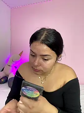 Oriana Guzman online show from 11/16/25, 11:41