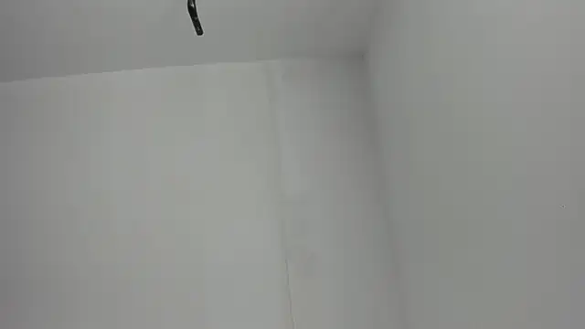 Oriana Guzman online show from 09/26/25, 11:11