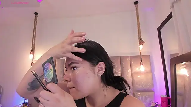 Oriana Guzman online show from 07/24/26, 01:01