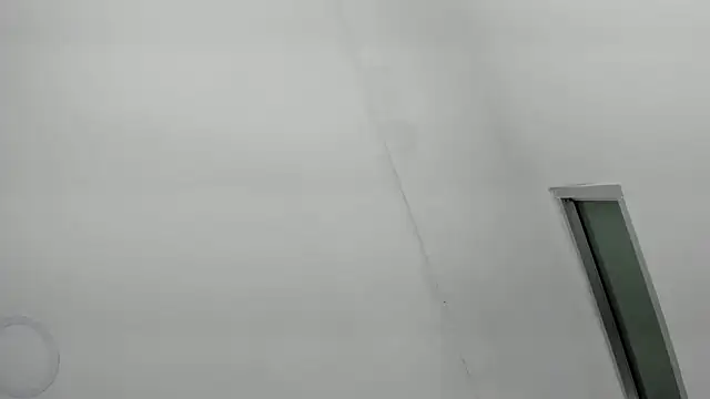 Oriana Guzman online show from 10/11/25, 10:33