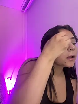 Oriana Guzman online show from 04/13/26, 11:09