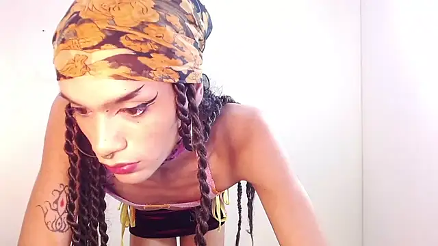 Foxy Ella  online show from 11/22/25, 04:17