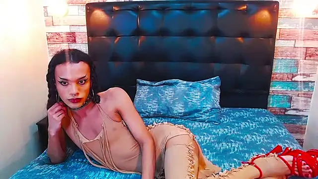 Foxy Ella  online show from 02/10/26, 03:22