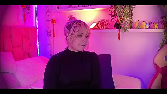 albaismynameX online show from 02/13/26, 01:11