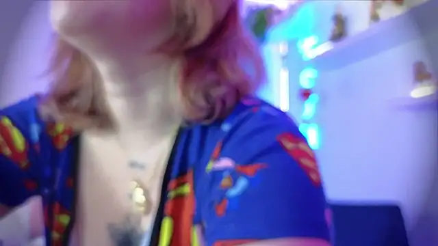 albaismynameX online show from 09/18/25, 12:08