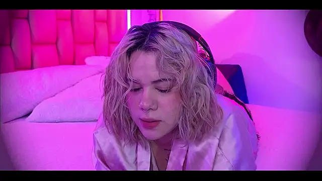 albaismynameX online show from 03/05/26, 12:13