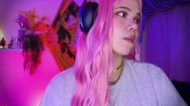 albaismynameX online show from 09/13/25, 12:16