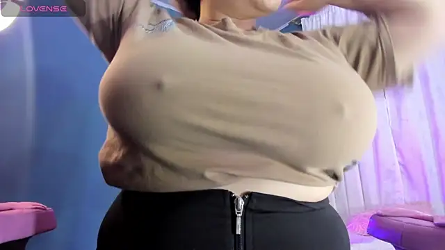 Ashanty vera15 online show from 02/16/26, 03:38