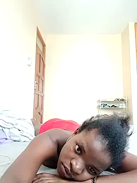 Snapshot of hotgal1112 chatting on 11/09/25, 12:20 hotgal1112 online show from 11/09/25, 12:20