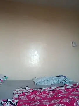 hotgal1112 online show from 02/18/26, 03:59