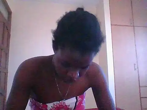 Snapshot of hotgal1112 chatting on 09/29/25, 11:49 hotgal1112 online show from 09/29/25, 11:49