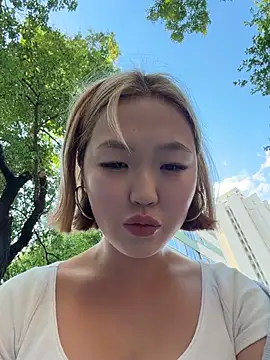 Aiko Yumi online show from 06/30/26, 04:29